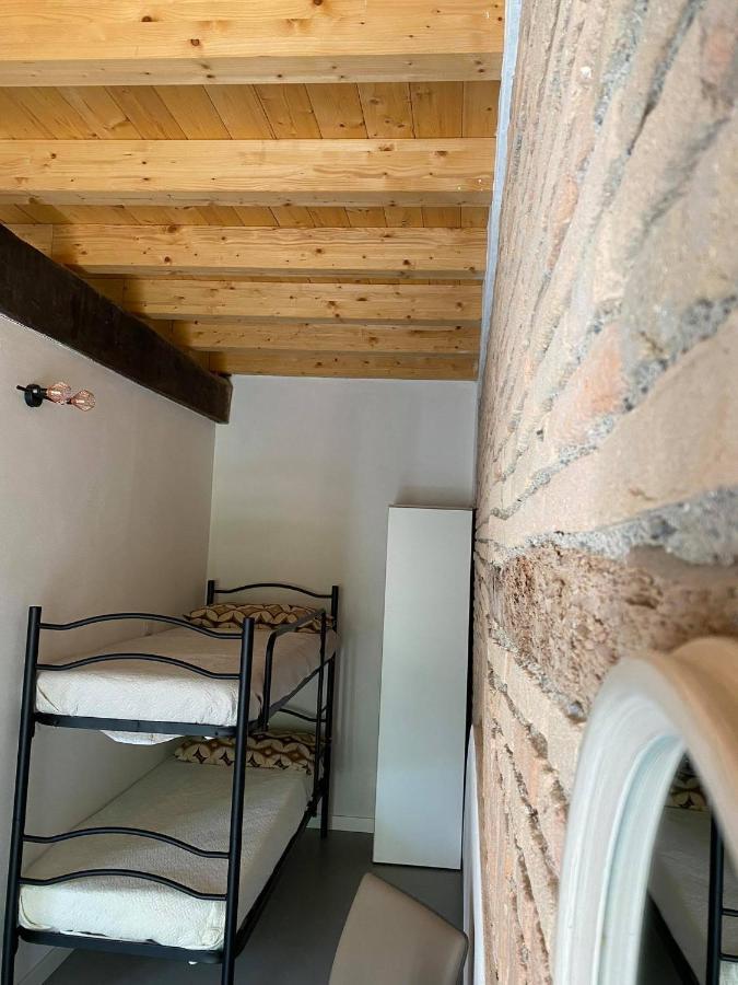 B&B La Corte Del Segrino Canzo 外观 照片